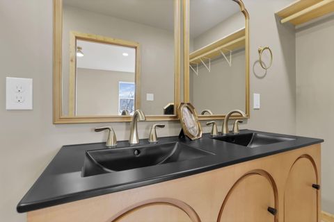 Tiny photo for 405 Watt Street, Circleville, OH 43113 (MLS # 225045316)