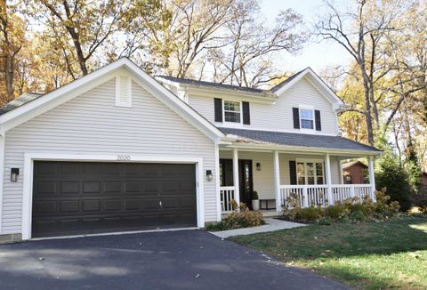 Photo of 2020 Cherokee Drive, London, OH 43140 (MLS # 225042579)