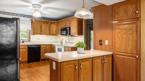 Tiny photo for 783 W Columbus Street, Pickerington, OH 43147 (MLS # 225037223)