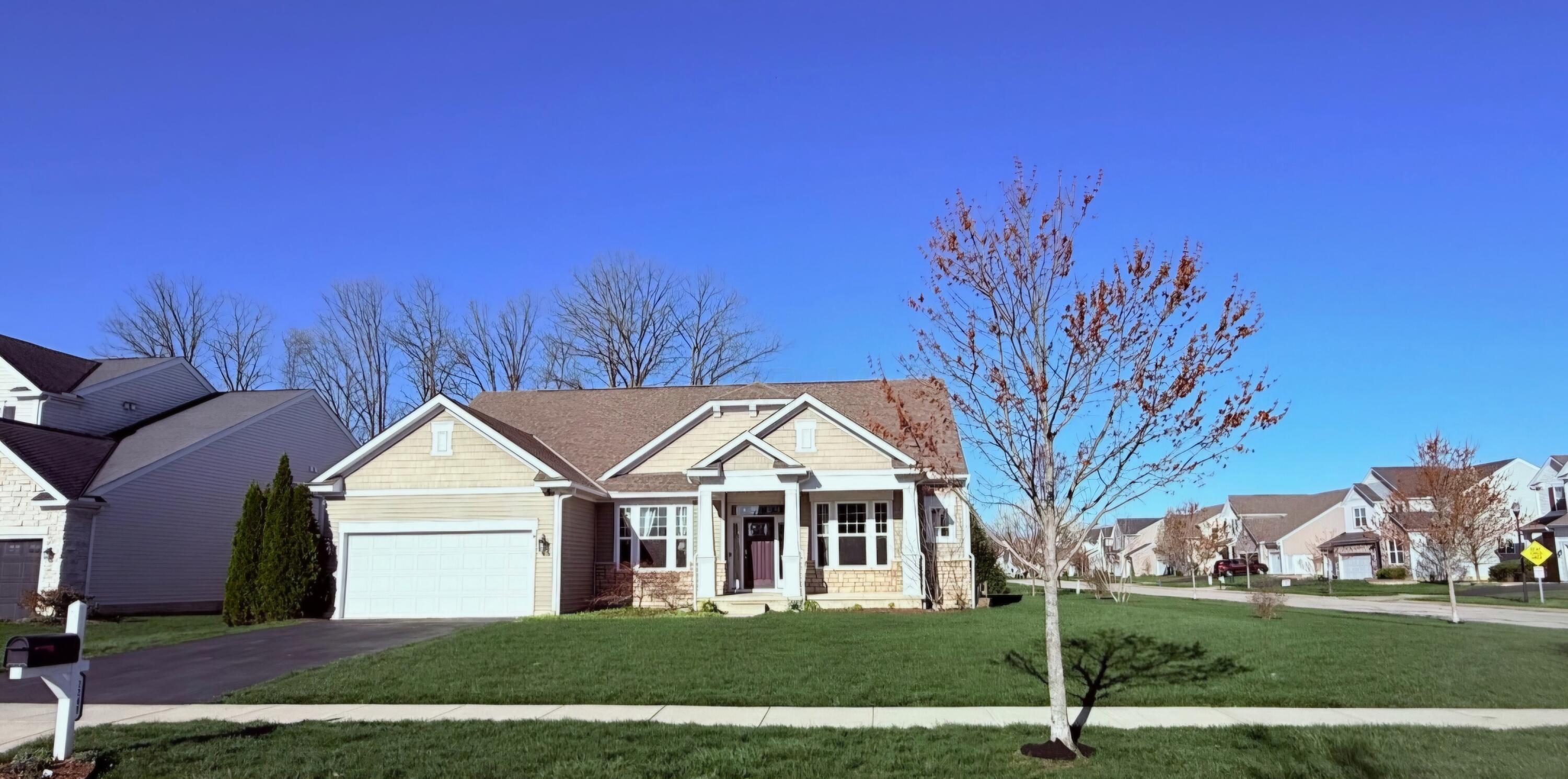 2241 Silverspur Drive, Marysville, Ohio image 2