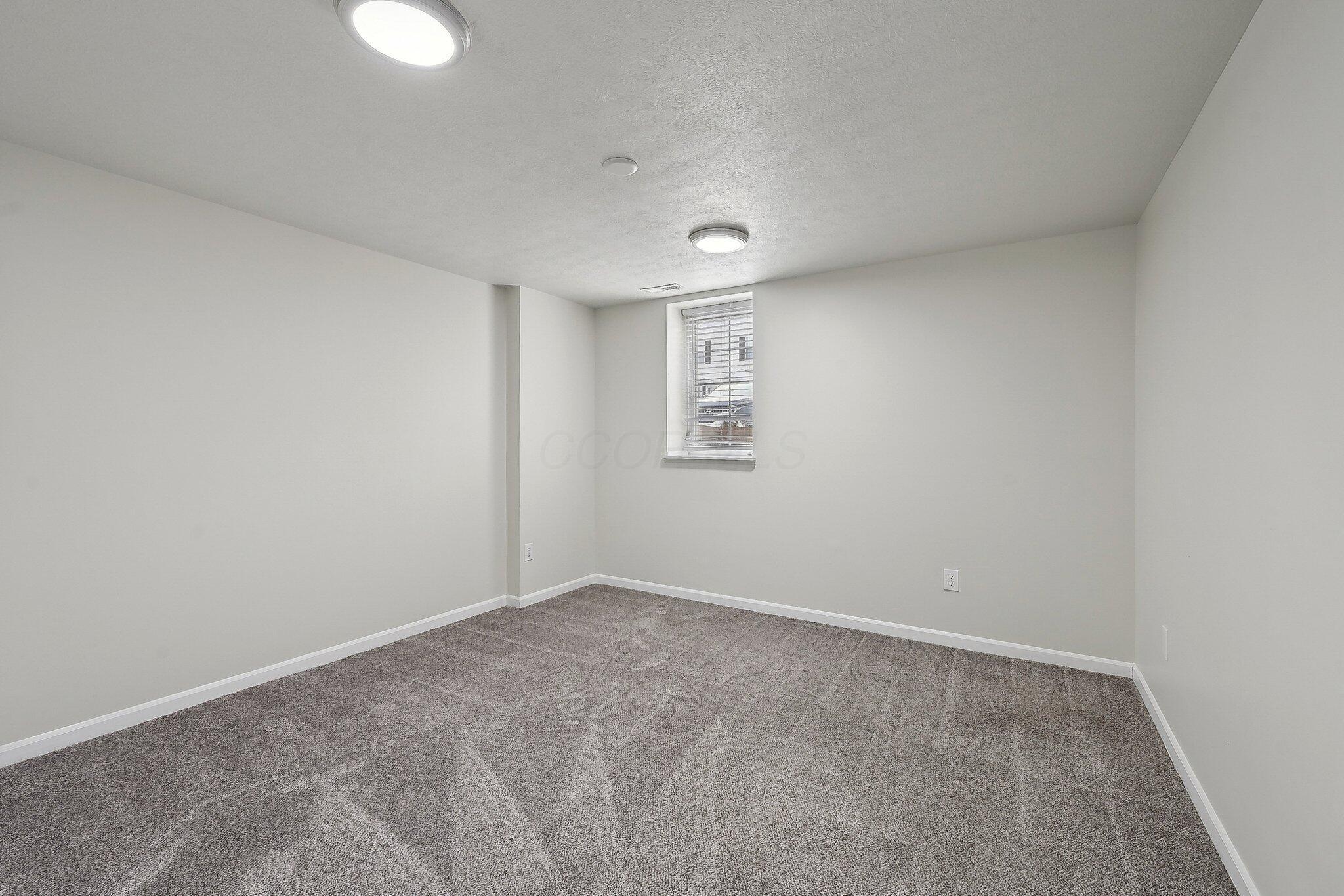 7018 Monarchos Drive, New Albany, Ohio image 23