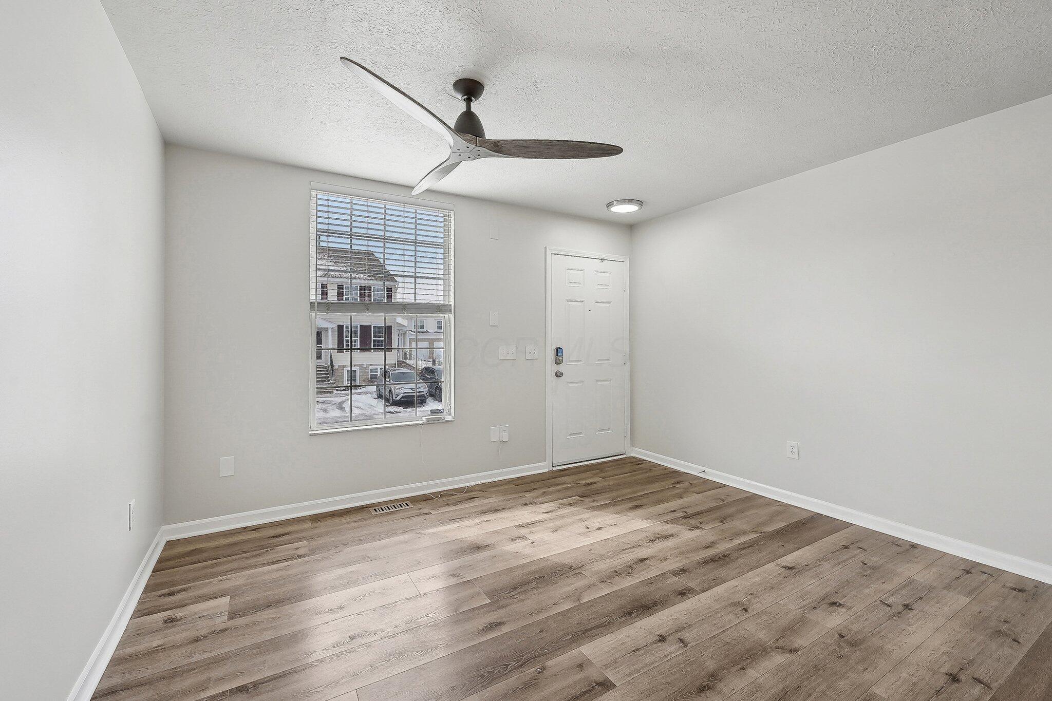 7018 Monarchos Drive, New Albany, Ohio image 15