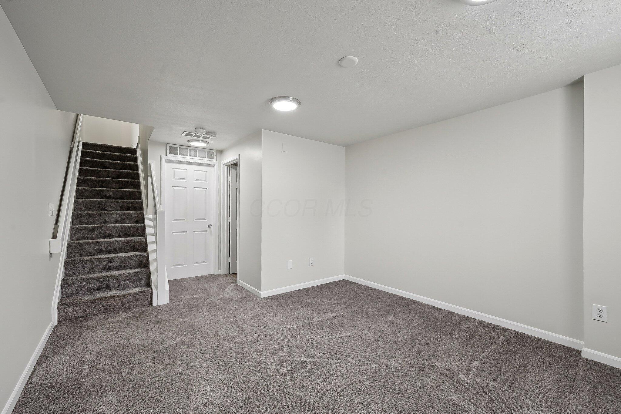 7018 Monarchos Drive, New Albany, Ohio image 21