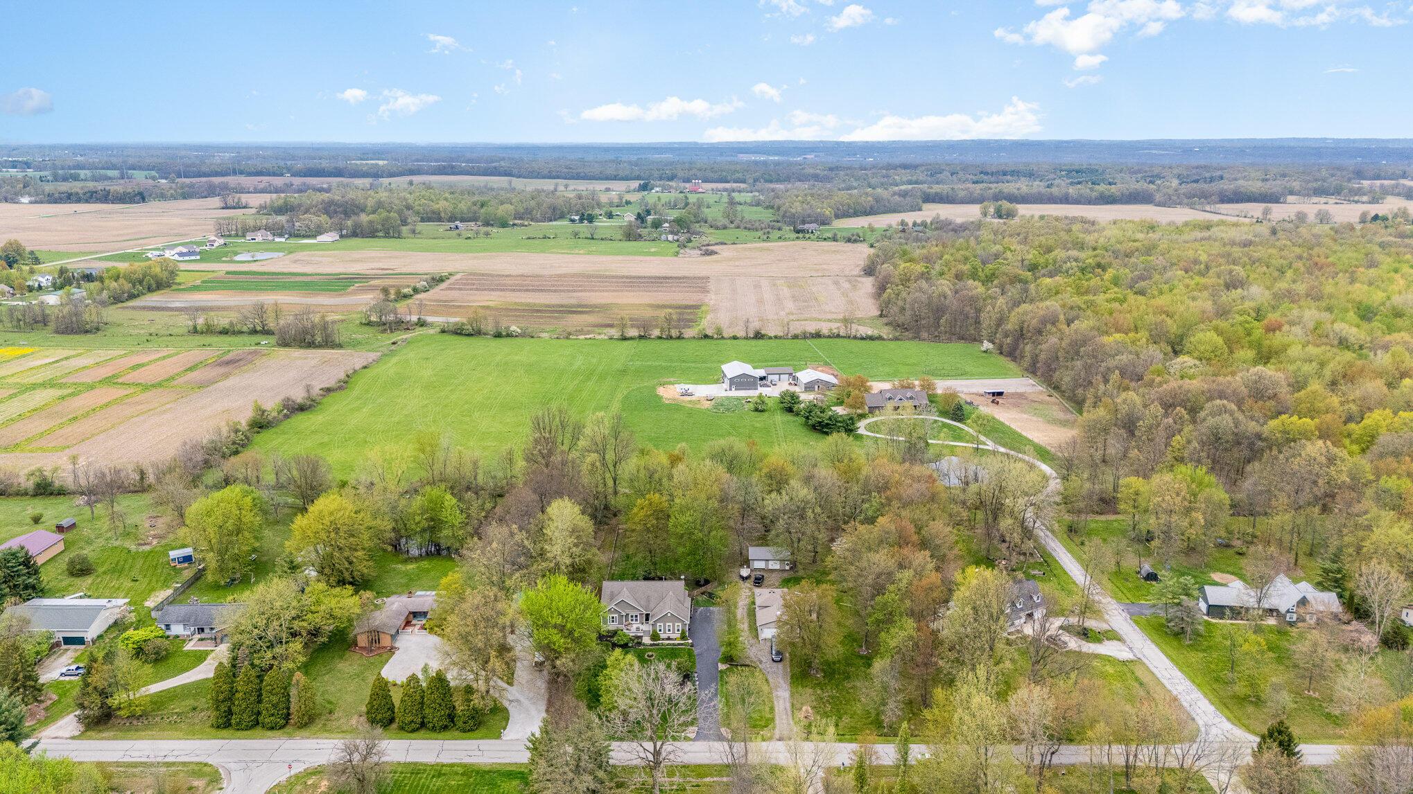 660 Carryback Drive, Pataskala, Ohio image 31