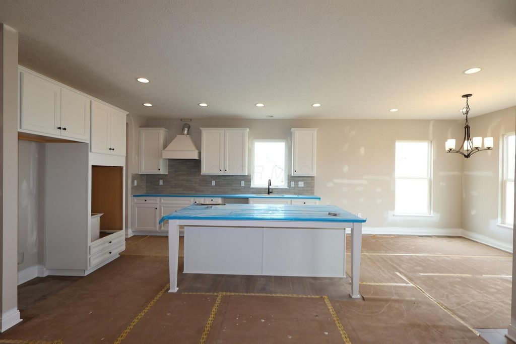 Photo of 365 Fawn Valley Place, Galena, OH 43021 (MLS # 226007401)