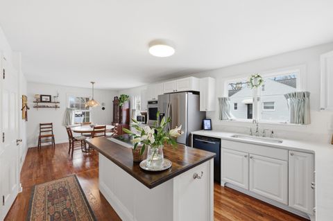 Tiny photo for 222 Grand Avenue, Marysville, OH 43040 (MLS # 226006106)