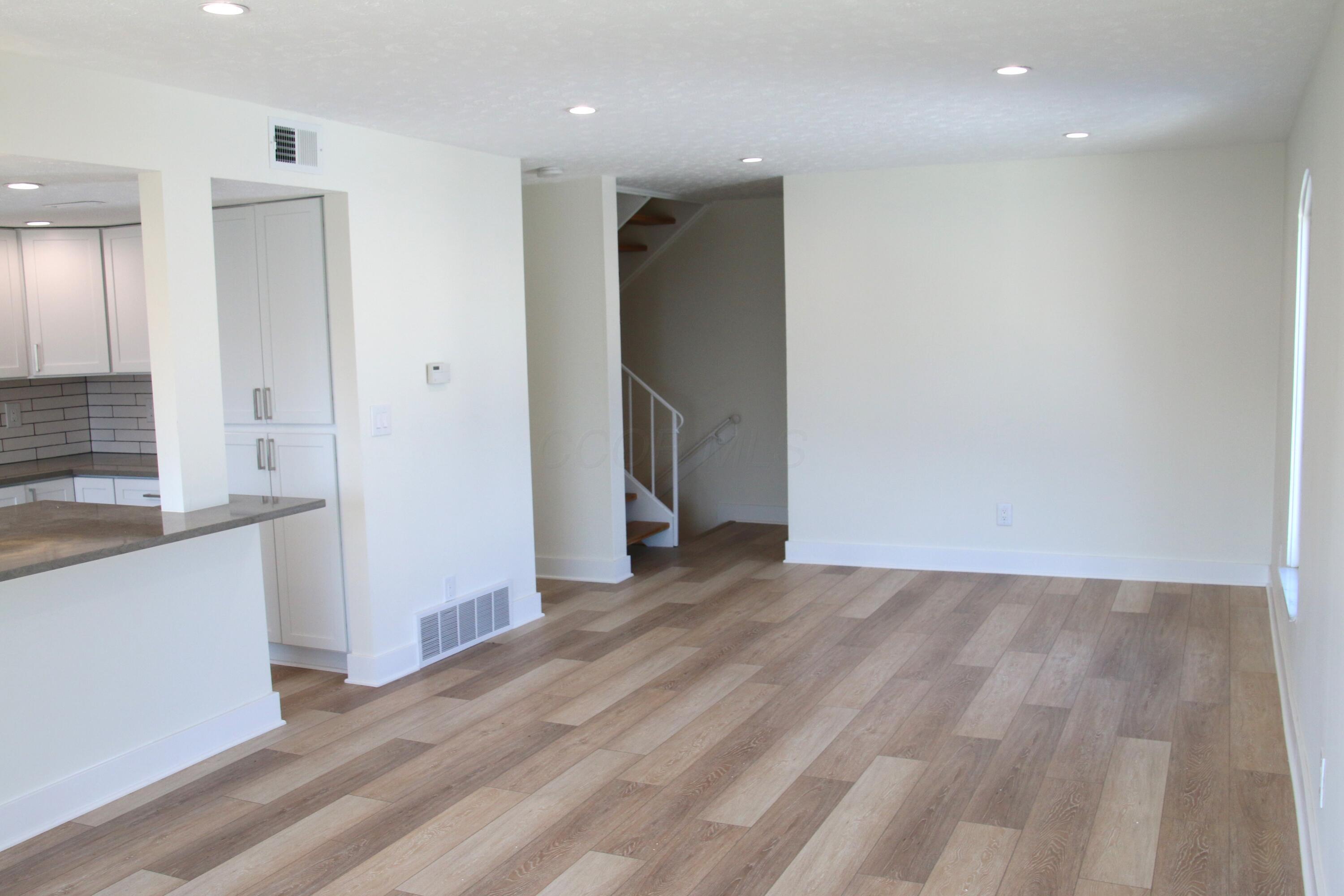 Columbus, Ohio 43212, United States, 3 Bedrooms Bedrooms, ,3 BathroomsBathrooms,Residential,Active,108471