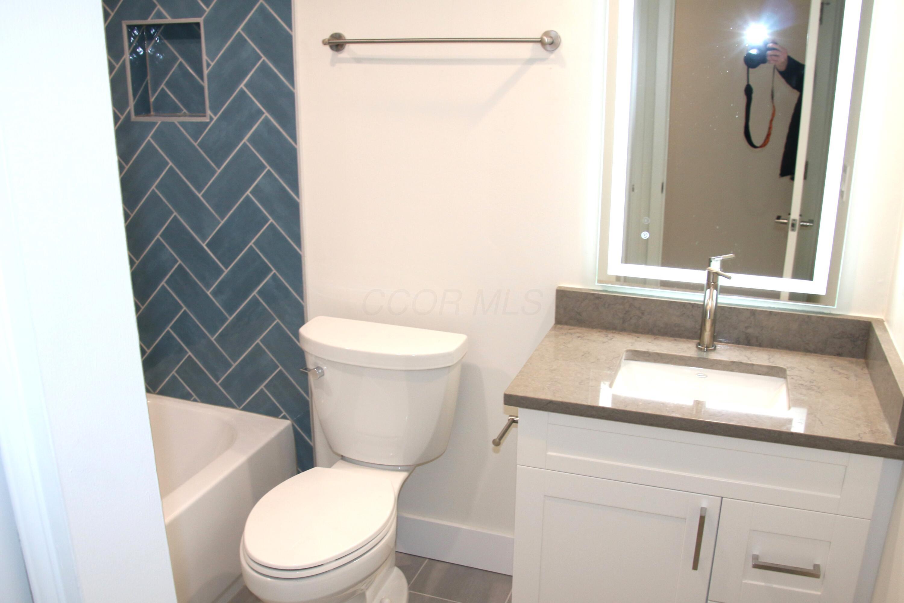 Columbus, Ohio 43212, United States, 3 Bedrooms Bedrooms, ,3 BathroomsBathrooms,Residential,Active,108471