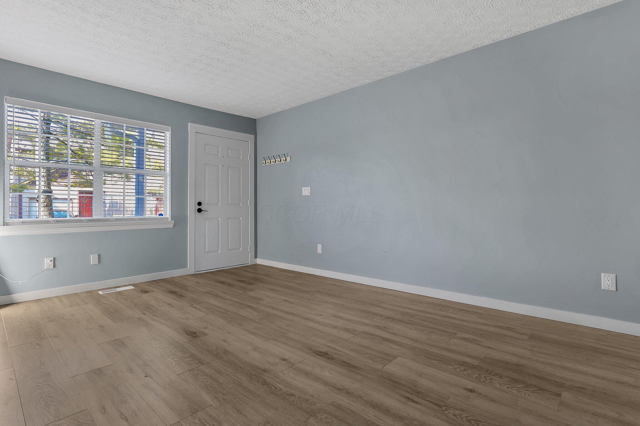 4826 Lady Jane Avenue, Hilliard, Ohio image 6