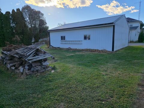 Tiny photo for 130 N State Street O #O, Frazeysburg, OH 43822 (MLS # 225045117)