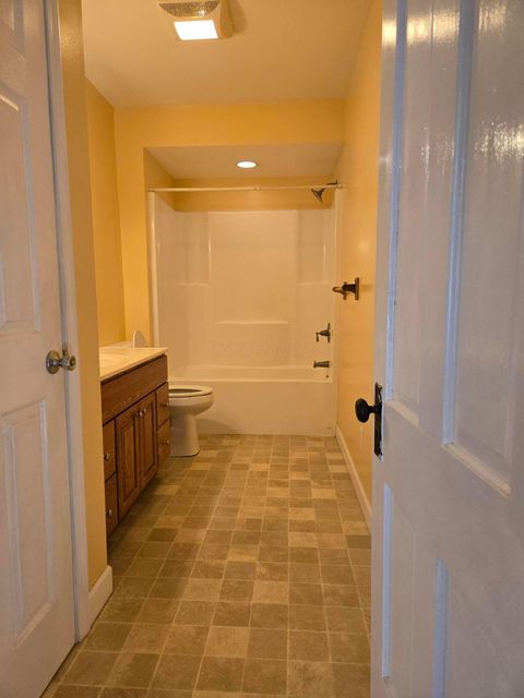 Tiny photo for 130 N State Street O #O, Frazeysburg, OH 43822 (MLS # 225045117)