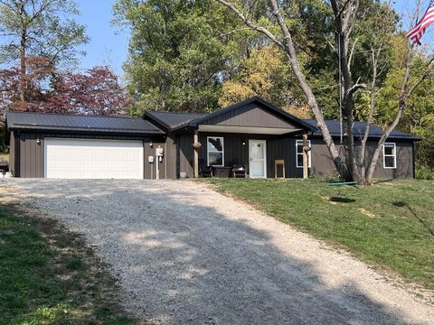 Photo of 3330 Hamburg Road SW, Lancaster, OH 43130 (MLS # 225039673)