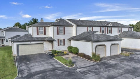 Tiny photo for 7264 Kirkdale Drive 28B #28B, Blacklick, OH 43004 (MLS # 226034204)