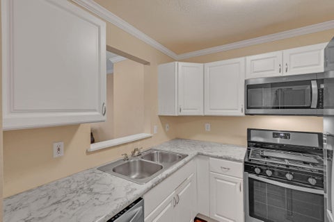 Tiny photo for 7264 Kirkdale Drive 28B #28B, Blacklick, OH 43004 (MLS # 226034204)
