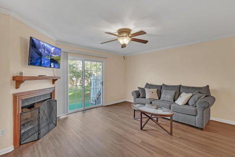 Tiny photo for 7264 Kirkdale Drive 28B #28B, Blacklick, OH 43004 (MLS # 226034204)