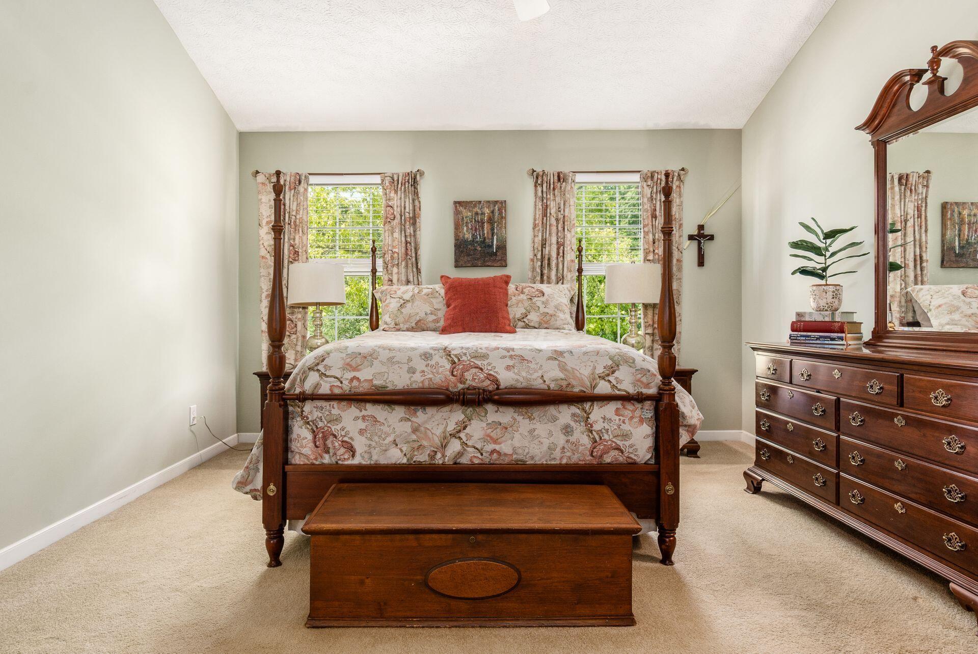 2545 Bryton Drive, Powell, Ohio image 30