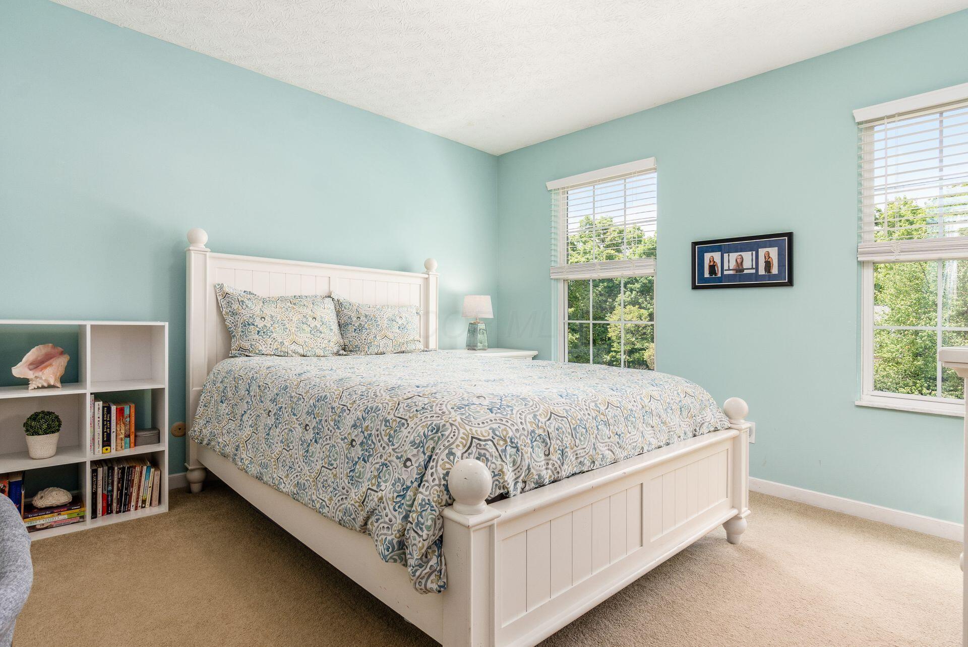 2545 Bryton Drive, Powell, Ohio image 35