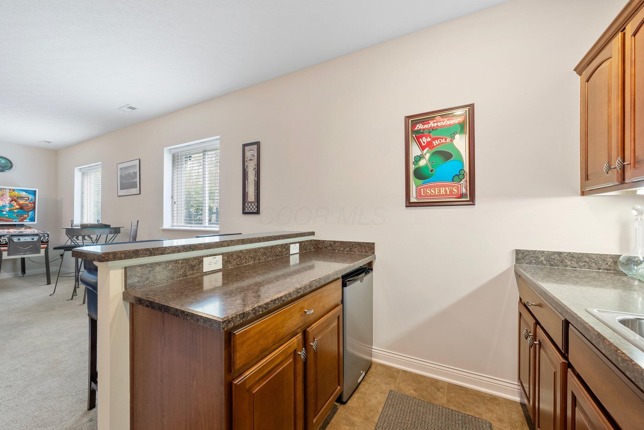 6674 Letterman Drive, Powell, Ohio image 37