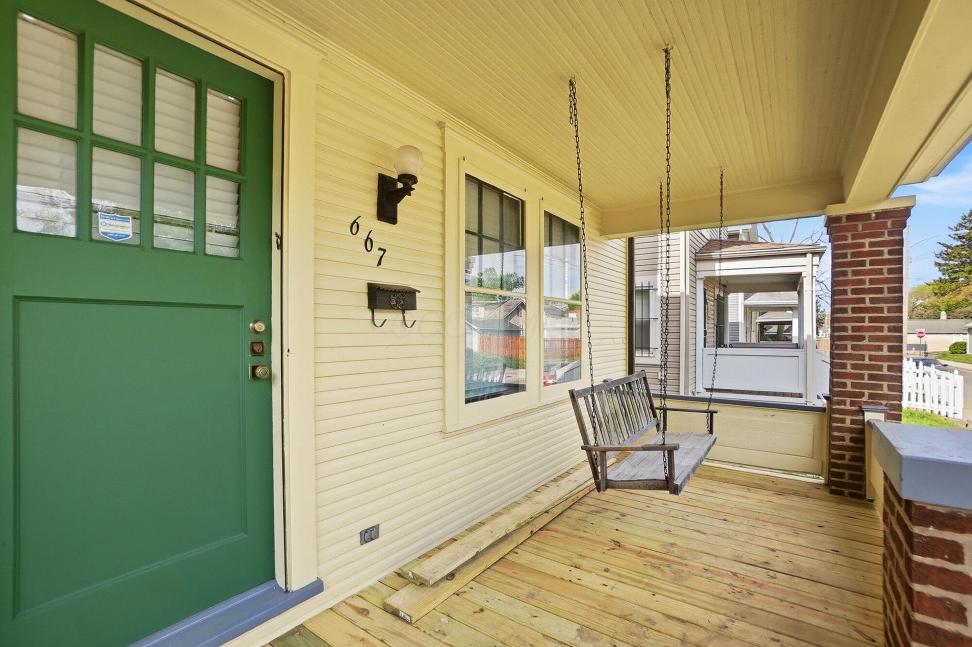 667 E Columbus Street