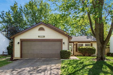 Photo of 2096 Jeffey Drive, Hilliard, OH 43026 (MLS # 226013202)