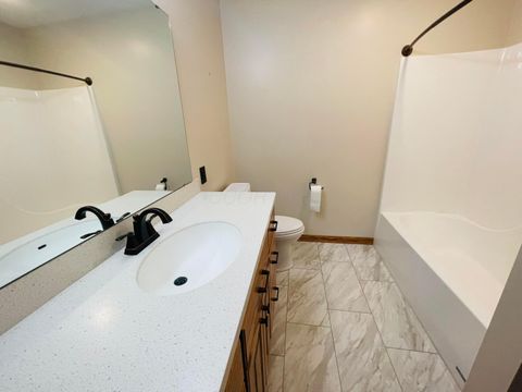 Tiny photo for 76 Woodberry Drive, Mount Vernon, OH 43050 (MLS # 226000452)