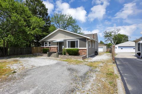 Tiny photo for 1910 Rosemont Avenue, Columbus, OH 43223 (MLS # 226018108)