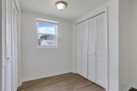 Tiny photo for 1910 Rosemont Avenue, Columbus, OH 43223 (MLS # 226018108)