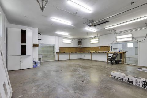 Tiny photo for 1910 Rosemont Avenue, Columbus, OH 43223 (MLS # 226018108)