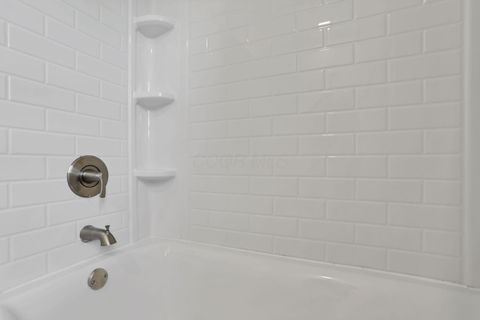 Tiny photo for 1910 Rosemont Avenue, Columbus, OH 43223 (MLS # 226018108)