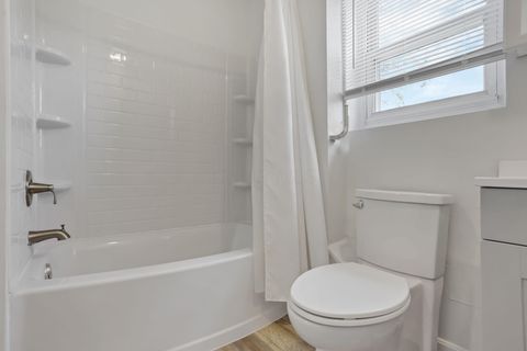Tiny photo for 1910 Rosemont Avenue, Columbus, OH 43223 (MLS # 226018108)