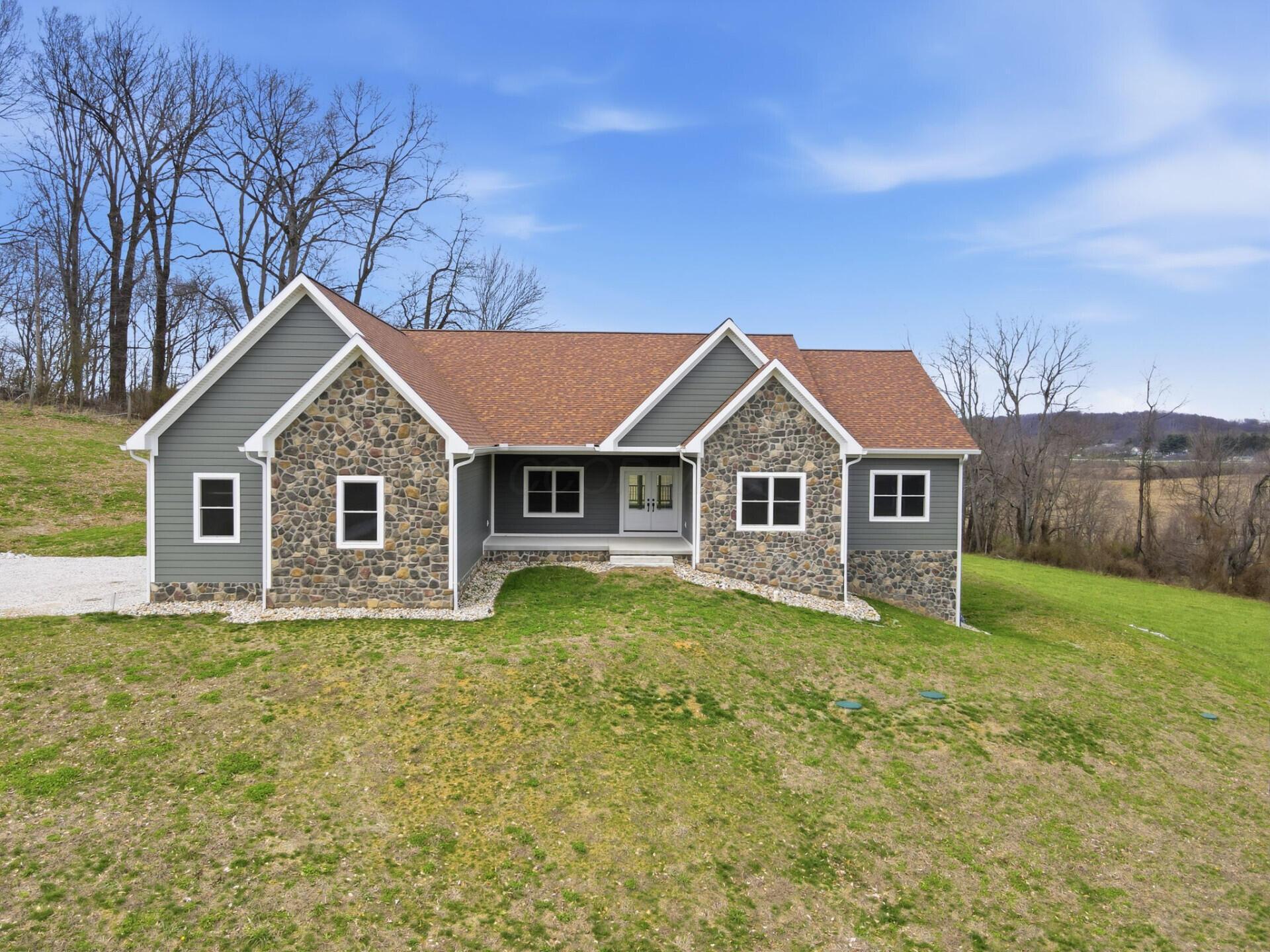 3597 Country Club Road SW