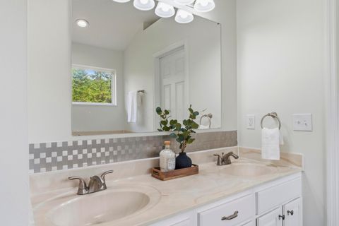 Tiny photo for 12478 Thoroughbred Drive, Pickerington, OH 43147 (MLS # 226014078)