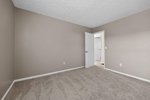 Tiny photo for 2823 Fern Avenue, Columbus, OH 43211 (MLS # 226000761)