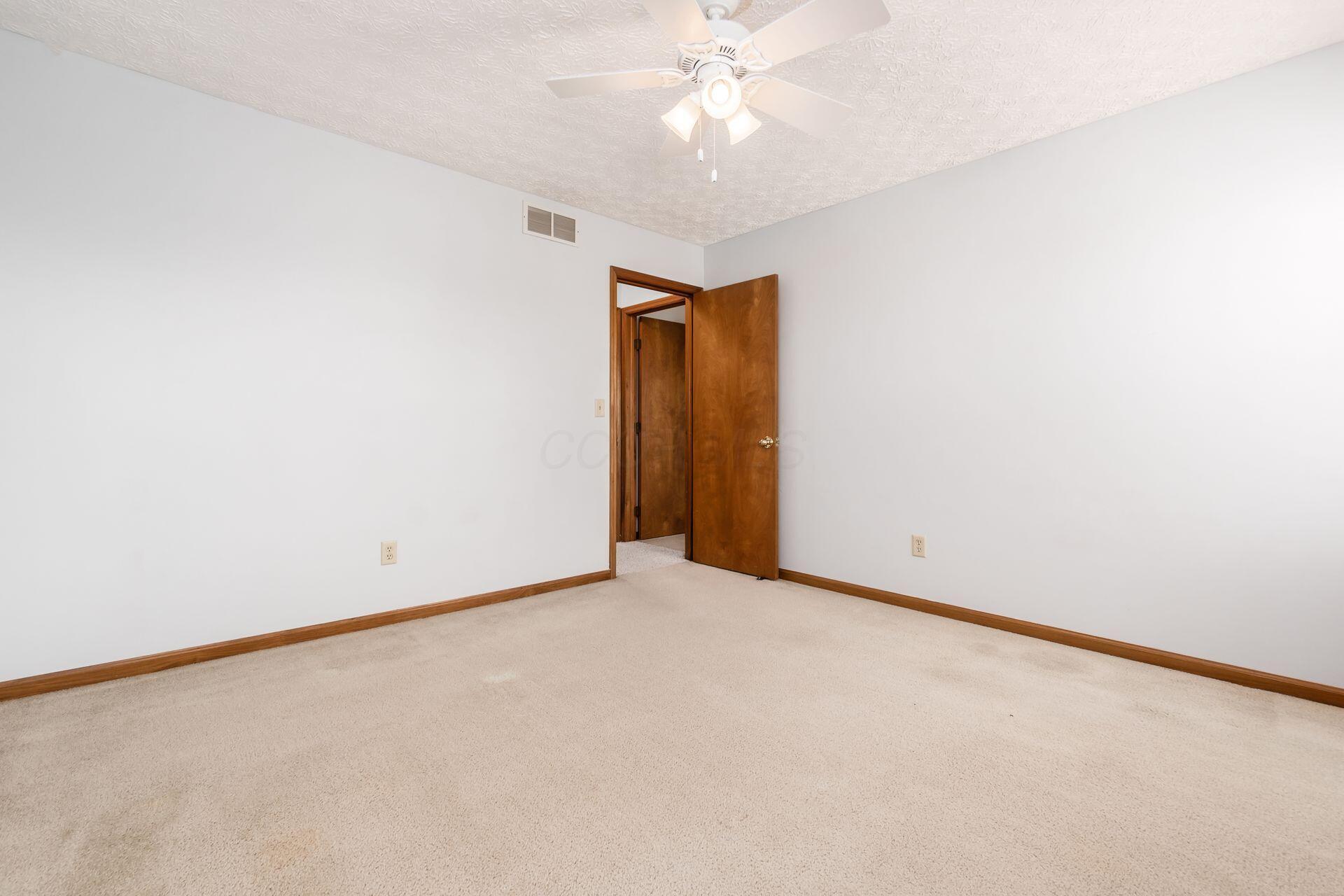 3870 Schooner Court, Columbus, Ohio image 41