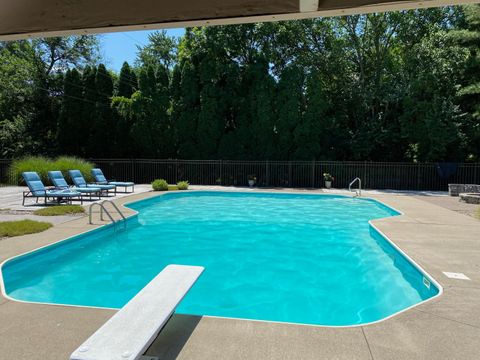 Tiny photo for 4994 Henderson Heights Road, Columbus, OH 43220 (MLS # 226014116)