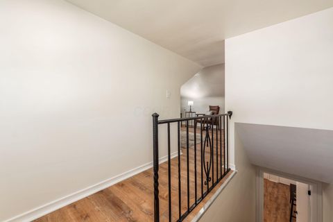 Tiny photo for 458 Woodbury Avenue, Columbus, OH 43223 (MLS # 225037552)