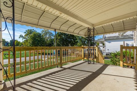 Tiny photo for 458 Woodbury Avenue, Columbus, OH 43223 (MLS # 225037552)