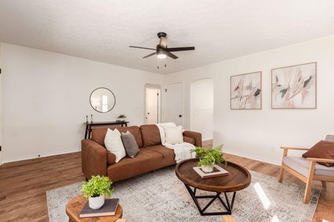 Tiny photo for 458 Woodbury Avenue, Columbus, OH 43223 (MLS # 225037552)