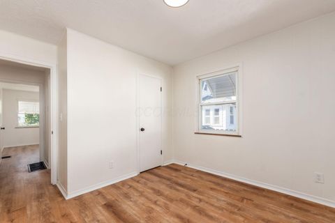 Tiny photo for 458 Woodbury Avenue, Columbus, OH 43223 (MLS # 225037552)