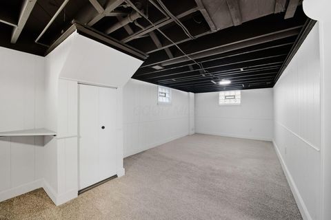 Tiny photo for 458 Woodbury Avenue, Columbus, OH 43223 (MLS # 225037552)