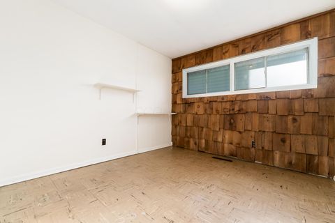 Tiny photo for 161 N Gould Road, Columbus, OH 43209 (MLS # 226000557)