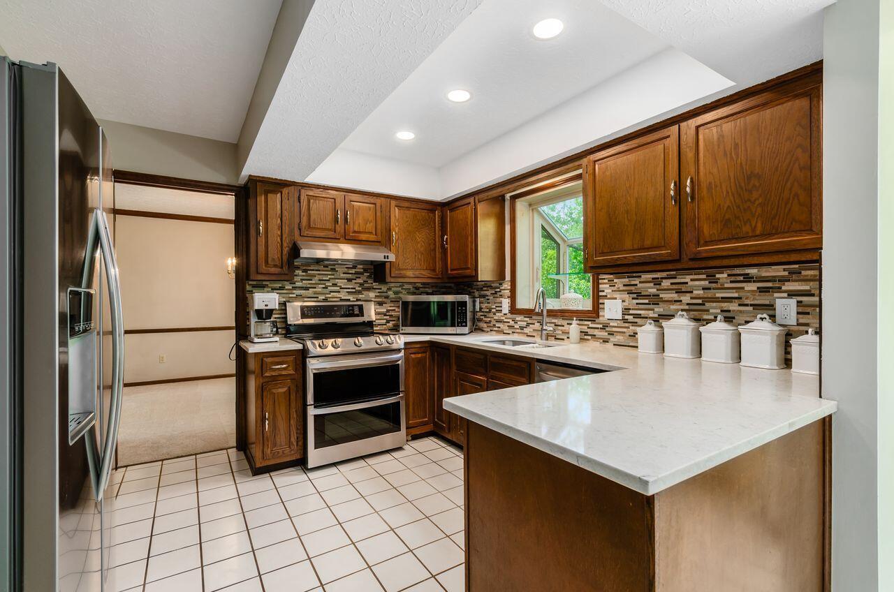 665 Northbridge Court, Westerville, Ohio image 12