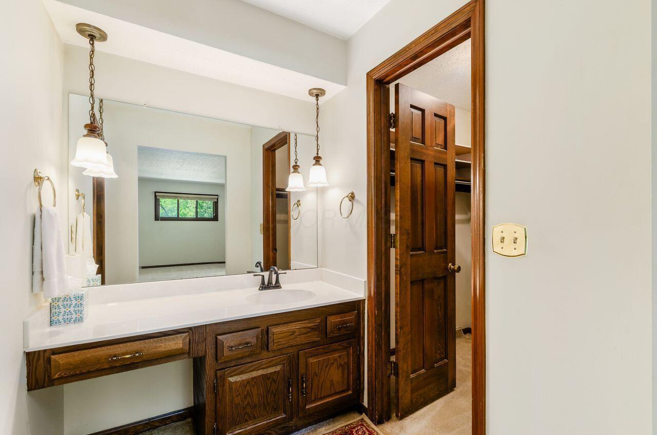 665 Northbridge Court, Westerville, Ohio image 24