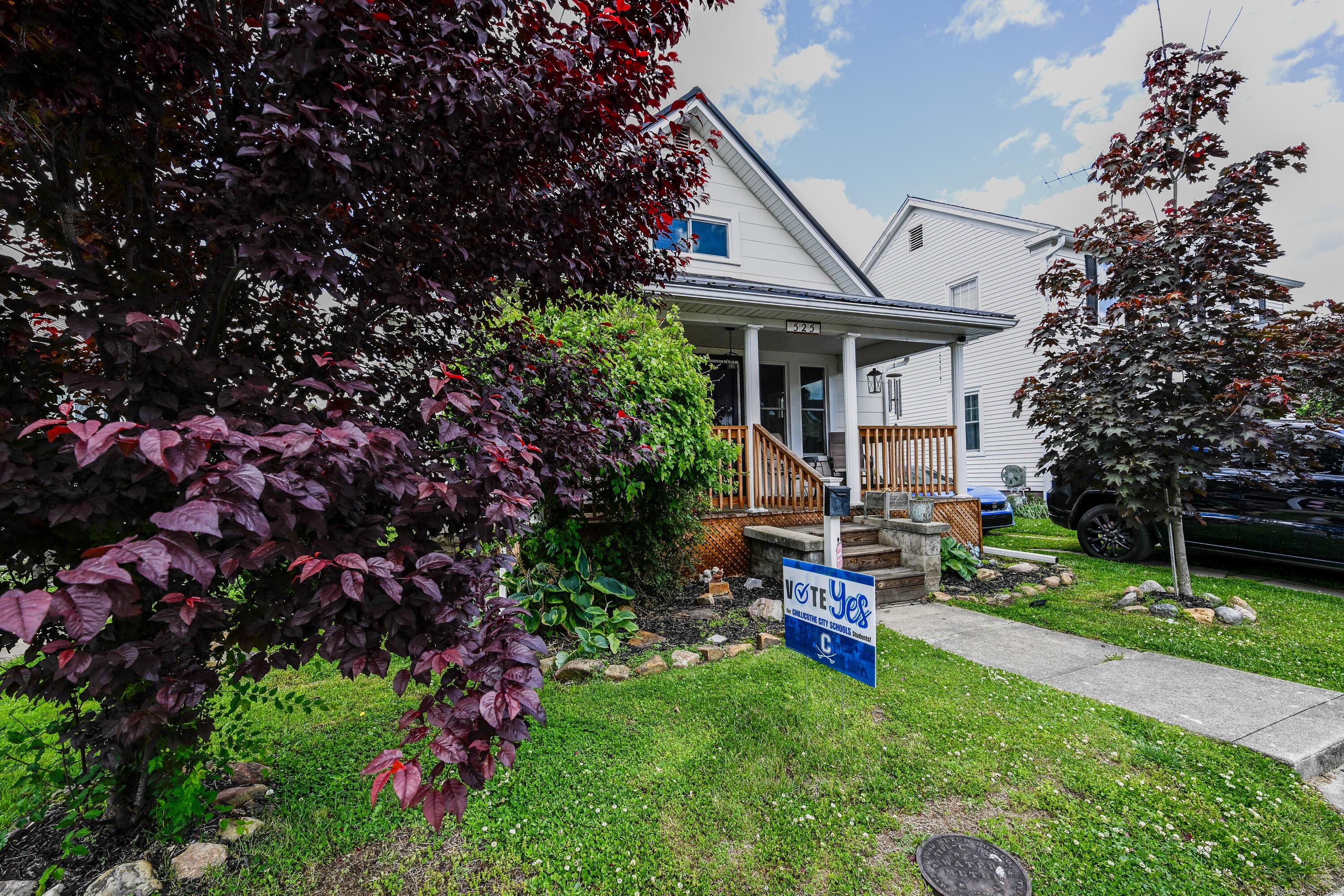 525 Laurel Street