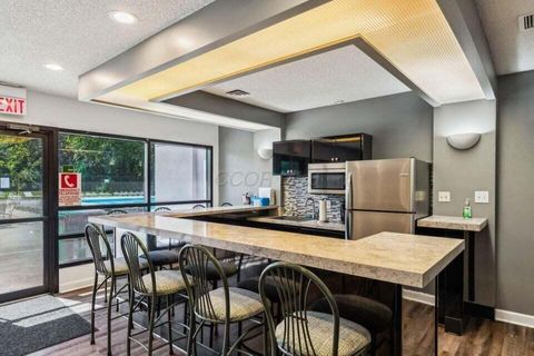 Tiny photo for 5681 Mango Lane 102D #102D, Hilliard, OH 43026 (MLS # 225045122)