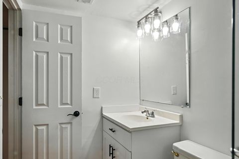 Tiny photo for 5681 Mango Lane 102D #102D, Hilliard, OH 43026 (MLS # 225045122)