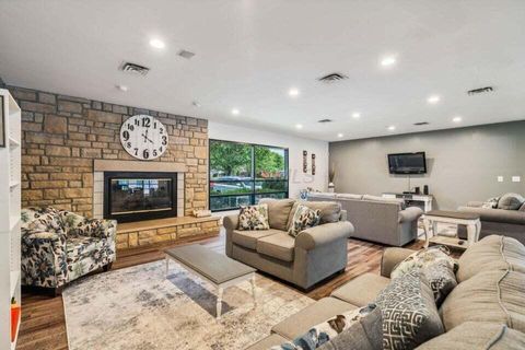 Tiny photo for 5681 Mango Lane 102D #102D, Hilliard, OH 43026 (MLS # 225045122)