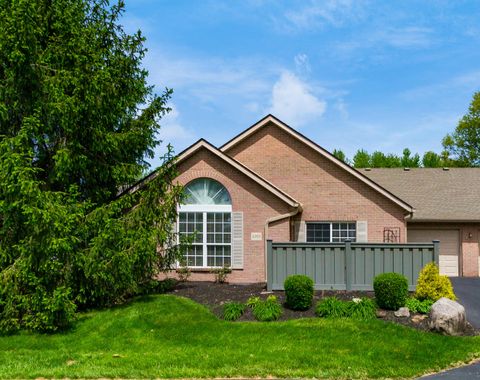 Photo of 6101 Blendon Chase Drive, Westerville, OH 43081 (MLS # 226014312)