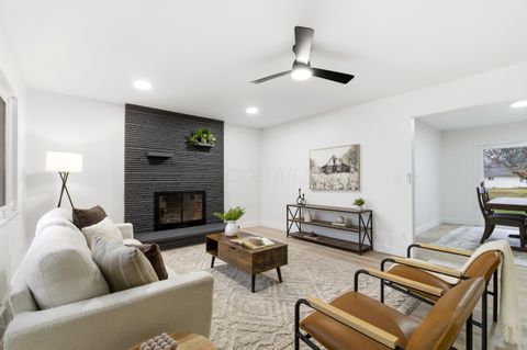 Photo of 1379 Crestwood Avenue, Columbus, OH 43227 (MLS # 225046425)