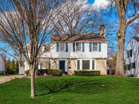 Photo of 1508 Berkshire Road, Columbus, OH 43221 (MLS # 226007862)